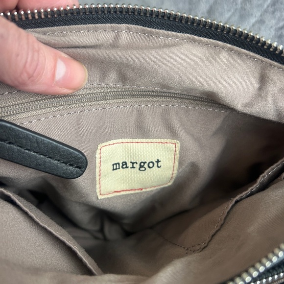 Margot Genuine Leather Black Crossbody Bag Double Zip Minimalist Purse - Picture 6 of 10